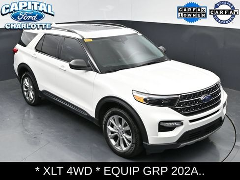 Used 2023 Ford Explorer XLT w/ Equipment Group 202A AWD/4WD image 29