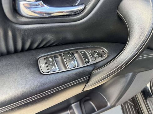 Used 2018 Nissan Armada SL w/ Moonroof Package RWD image 20