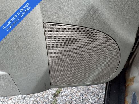 Used 2005 Buick LaCrosse CX FWD image 16