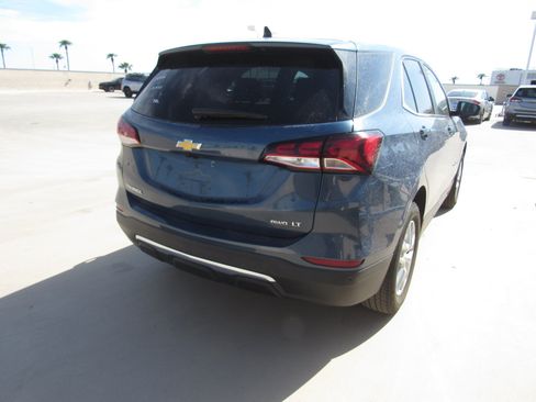 Used 2024 Chevrolet Equinox LT AWD/4WD image 3