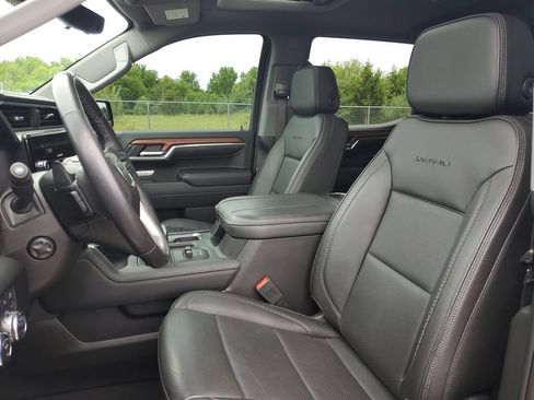Used 2023 GMC Sierra 1500 Denali w/ Denali Reserve Package AWD/4WD image 5