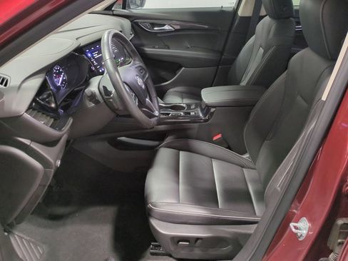 Used 2023 Buick Envision Essence image 16