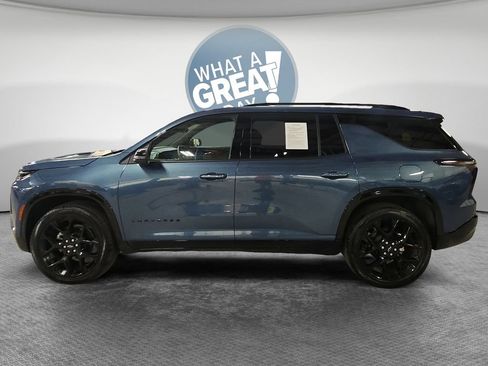 Certified 2026 Chevrolet Traverse RS w/ LPO, Floor Liner Package AWD/4WD image 8
