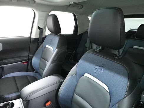 Used 2025 Ford Bronco Sport Outer Banks w/ Outer Banks Tech Package+ image 12