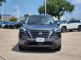 Used 2025 Nissan Rogue SV FWD video 2