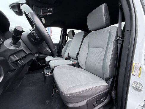 Used 2024 RAM 2500 Big Horn w/ Off Road Package image 23