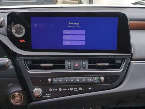 Certified 2025 Lexus ES 350 w/ Premium Package FWD image 16