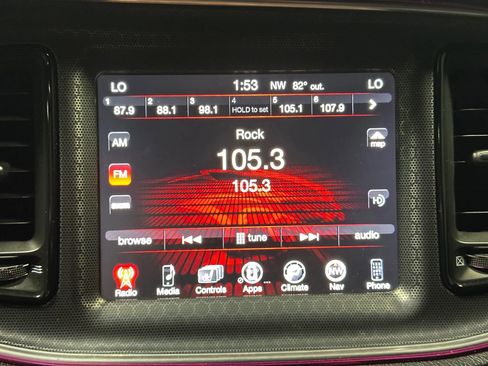 Used 2016 Dodge Challenger R/T Scat Pack w/ Leather Interior Group image 24