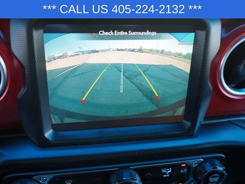 Used 2022 Jeep Wrangler Rubicon AWD/4WD image 40