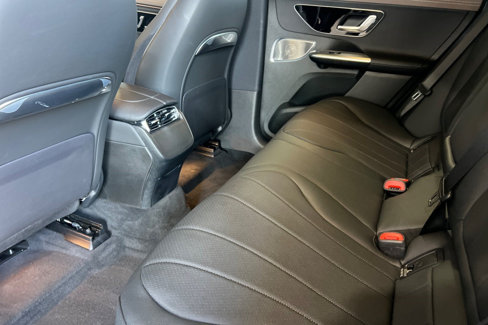 Certified 2024 Mercedes-Benz EQE 350+ SUV image 27