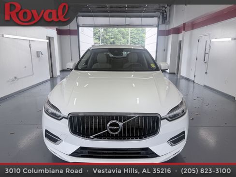 Used 2020 Volvo XC60 T5 Inscription w/ Protection Package Premier AWD/4WD image 2