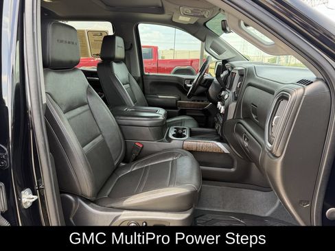 Used 2021 GMC Sierra 1500 Denali w/ Denali Ultimate Package AWD/4WD image 38