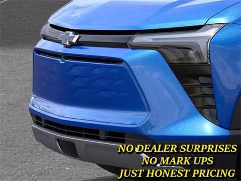 New 2025 Chevrolet Blazer EV LT image 13