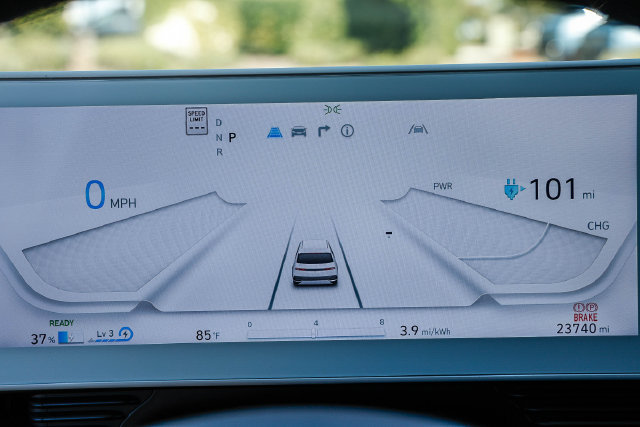 Certified 2024 Hyundai Ioniq 5 SEL RWD image 18