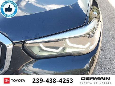 Used 2019 BMW X5 xDrive40i w/ Luxury Seating Package image 15