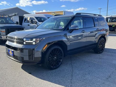 Used 2024 Hyundai Santa Fe Calligraphy image 3