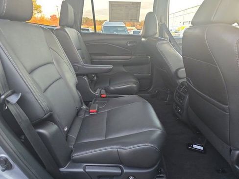 Used 2020 Honda Pilot Elite image 11
