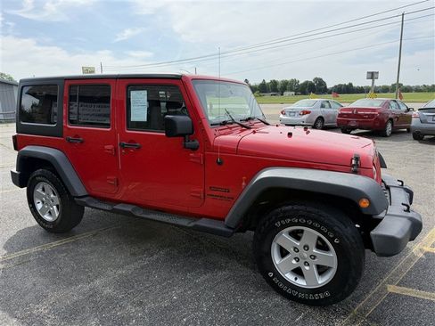 Used 2015 Jeep Wrangler Unlimited Sport w/ Quick Order Package 24S AWD/4WD image 3