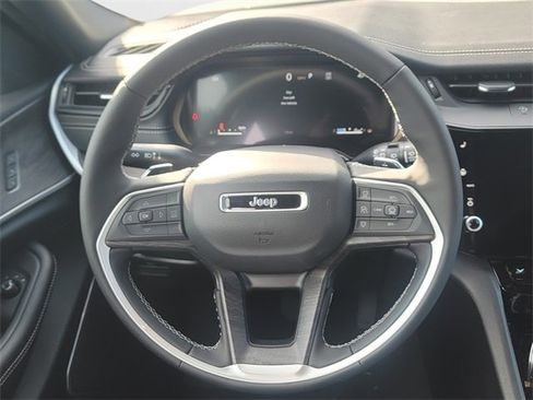 New 2026 Jeep Grand Cherokee Limited image 16