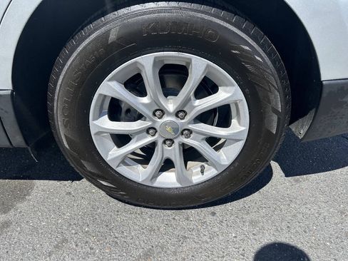 Used 2021 Chevrolet Equinox LT FWD image 7