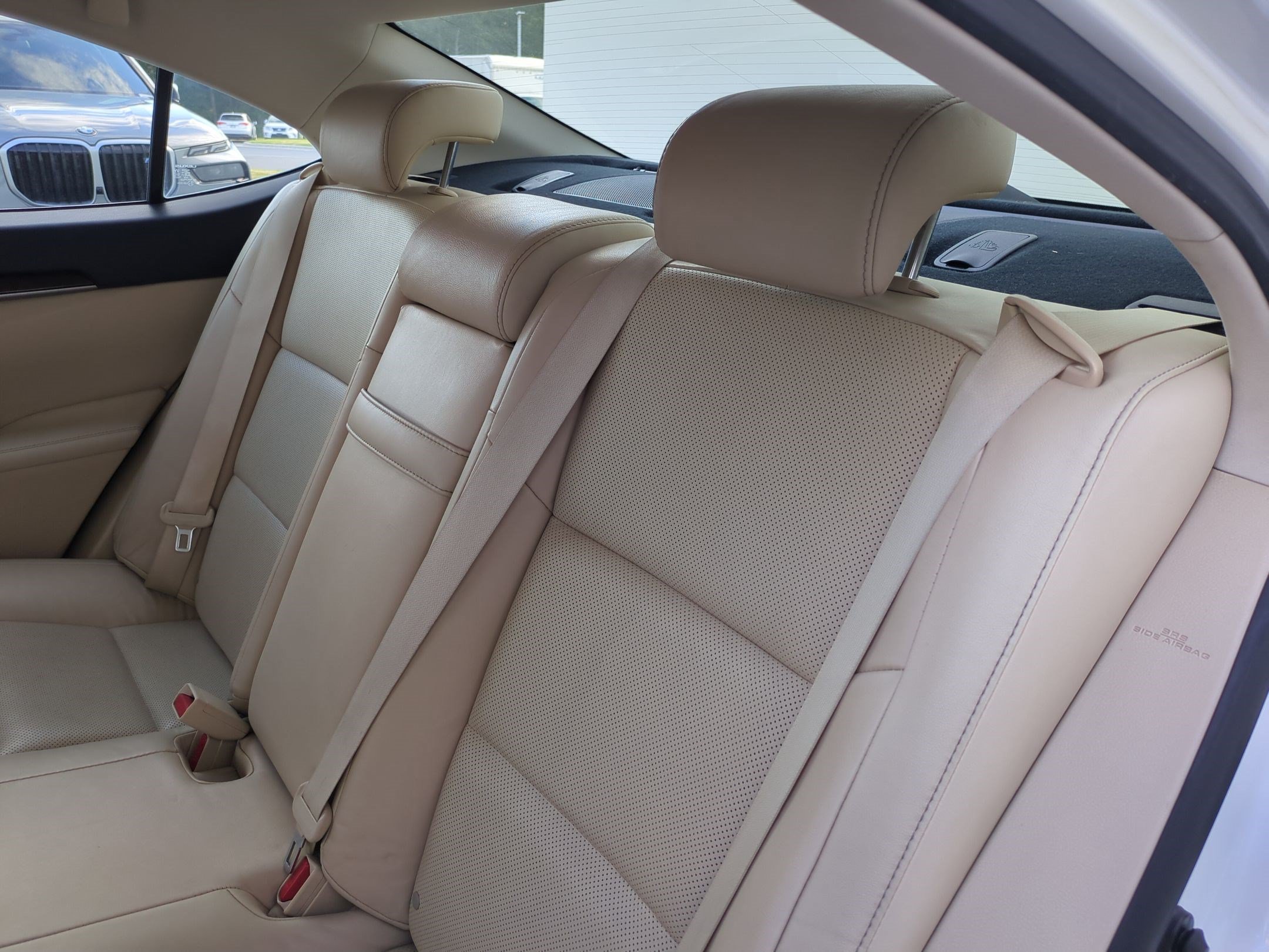 Used 2015 Lexus ES 350 w/ Luxury Package FWD image 31