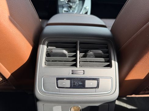 Used 2017 Audi A4 2.0T Premium w/ Convenience Package image 32