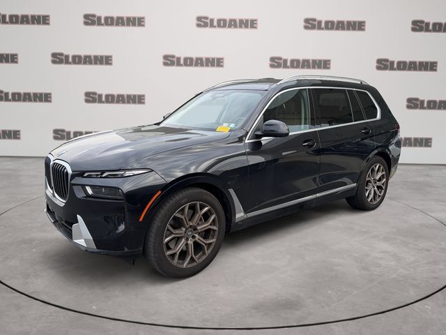 Used 2025 BMW X7 xDrive40i AWD/4WD image 1