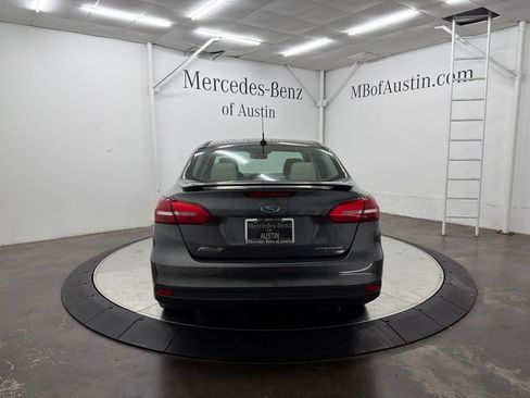 Used 2017 Ford Focus Titanium w/ Titanium Technology Package FWD image 6