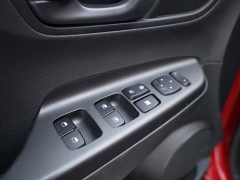 Used 2021 Hyundai Kona SEL Plus w/ Cargo Package image 22