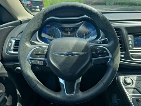 Used 2016 Chrysler 200 LX FWD image 18