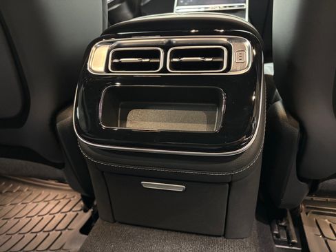 Used 2024 Mercedes-Benz S 580 4MATIC Sedan image 37