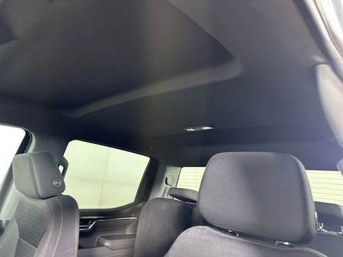 Used 2023 Chevrolet Silverado 1500 LT image 12