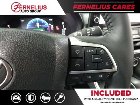 Used 2024 Toyota Grand Highlander XLE image 30