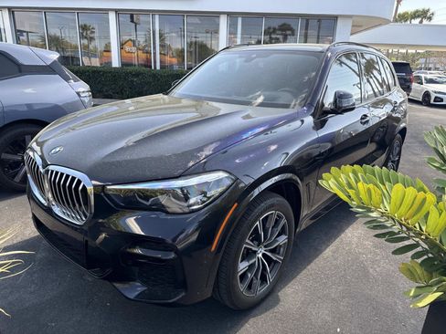 Certified 2023 BMW X5 xDrive40i w/ M Sport Package image 2