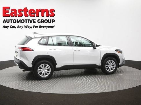 Used 2023 Toyota Corolla Cross L AWD/4WD image 45