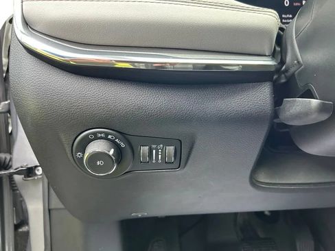 Used 2023 Jeep Compass Limited w/ Elite Group AWD/4WD image 13