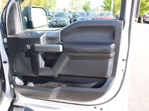 Used 2016 Ford F150 XLT w/ Equipment Group 301A Mid image 18