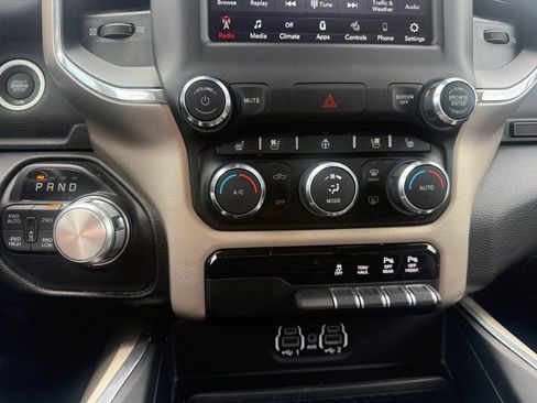 Used 2021 RAM 1500 Laramie AWD/4WD image 14