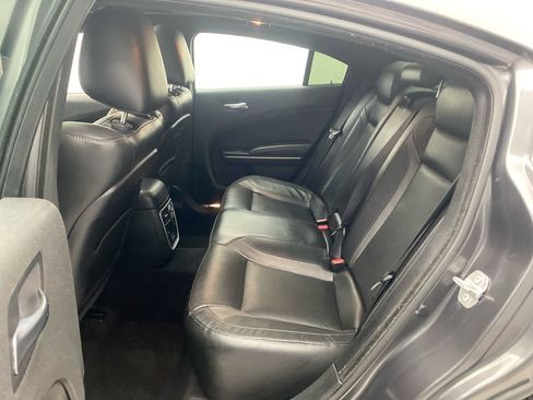 Used 2022 Dodge Charger SXT w/ Leather Interior Group RWD image 24