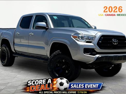 Used 2021 Toyota Tacoma SR AWD/4WD image 1