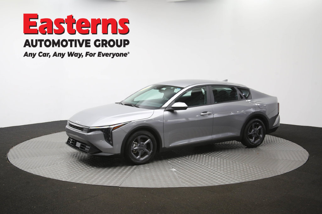 Used 2025 Kia K4 FWD image 59