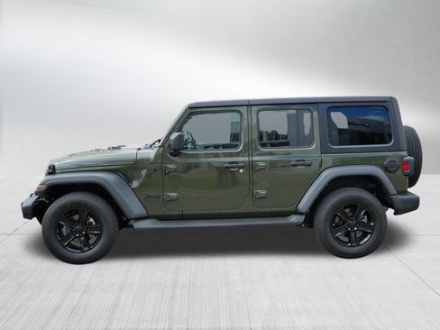 Used 2022 Jeep Wrangler Unlimited Sport AWD/4WD image 4