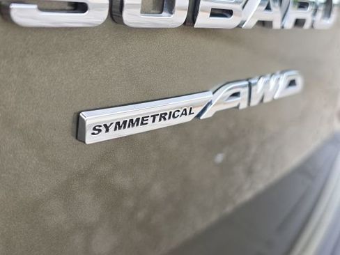 Used 2020 Subaru Outback Touring XT AWD/4WD image 9