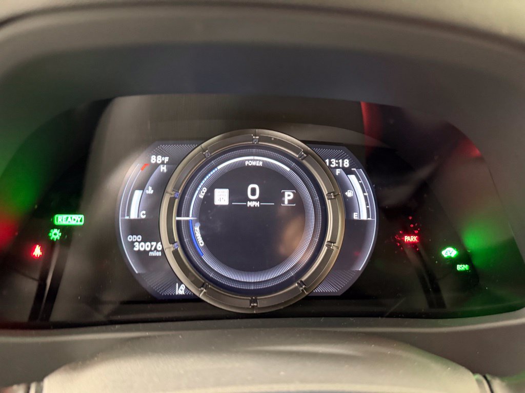Used 2021 Lexus UX 250h F Sport AWD/4WD image 23