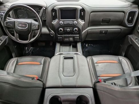 Certified 2022 GMC Sierra 1500 AT4 w/ AT4 Preferred Package image 29