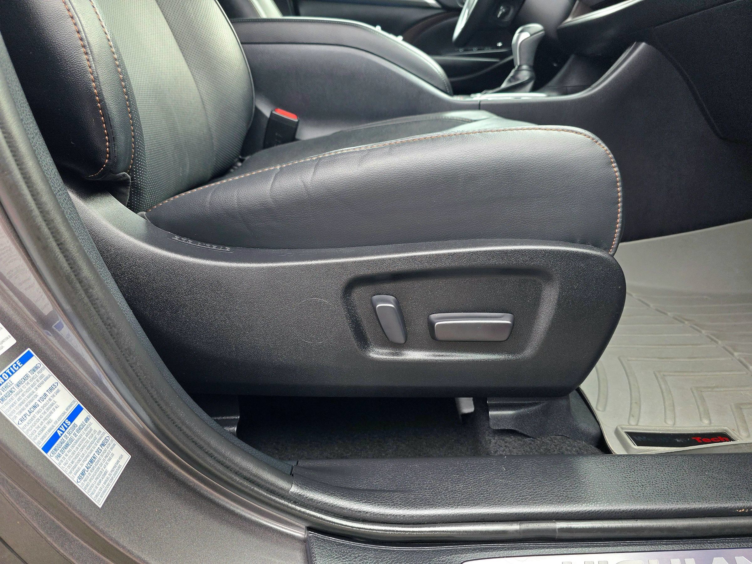 Used 2019 Toyota Highlander Limited AWD/4WD image 51