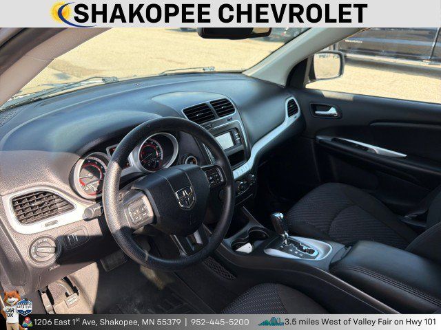 Used 2019 Dodge Journey SE FWD image 5