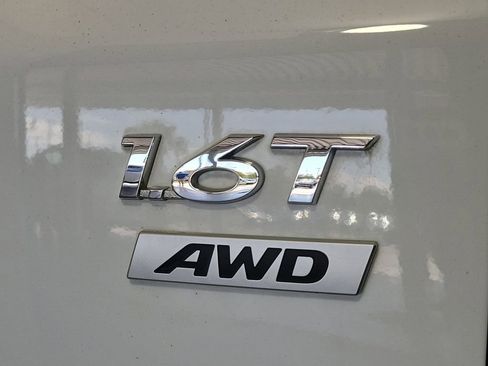 Used 2018 Hyundai Kona Limited AWD/4WD image 7