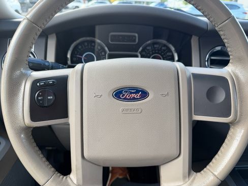 Used 2011 Ford Expedition EL XL w/ HD Trailer Tow Pkg image 19