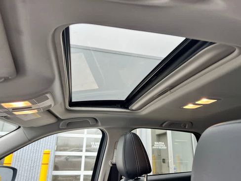 Used 2025 MAZDA CX-5 AWD 2.5 S w/ Preferred Package image 15